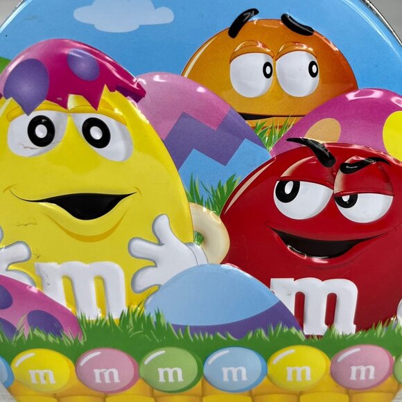 M&Ms Easter Themed Tin Lunch Box Handle Blue - Picture 3 of 14